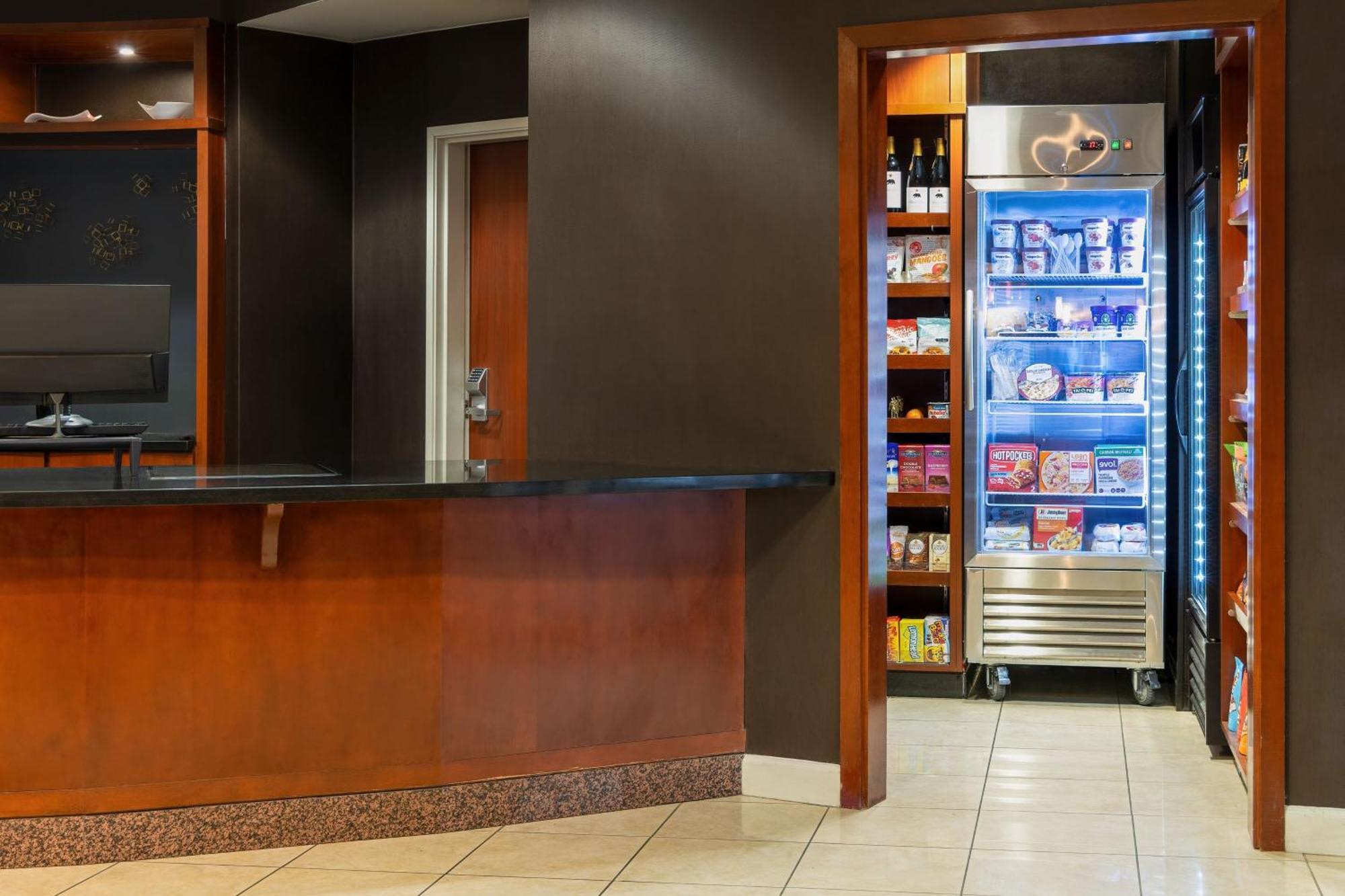 Hotel Courtyard By Marriott Ontario Rancho Cucamonga Extérieur photo