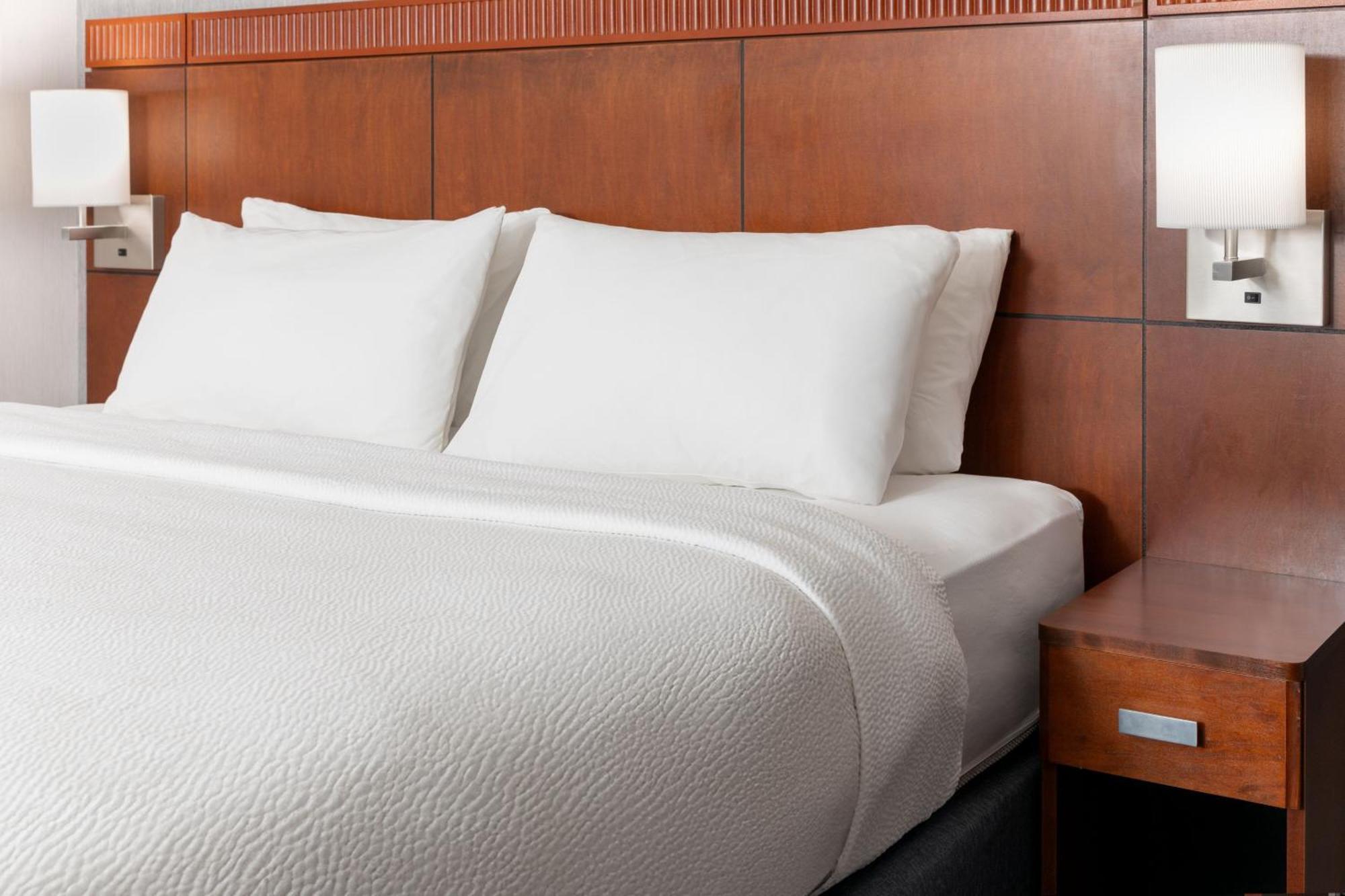 Hotel Courtyard By Marriott Ontario Rancho Cucamonga Extérieur photo