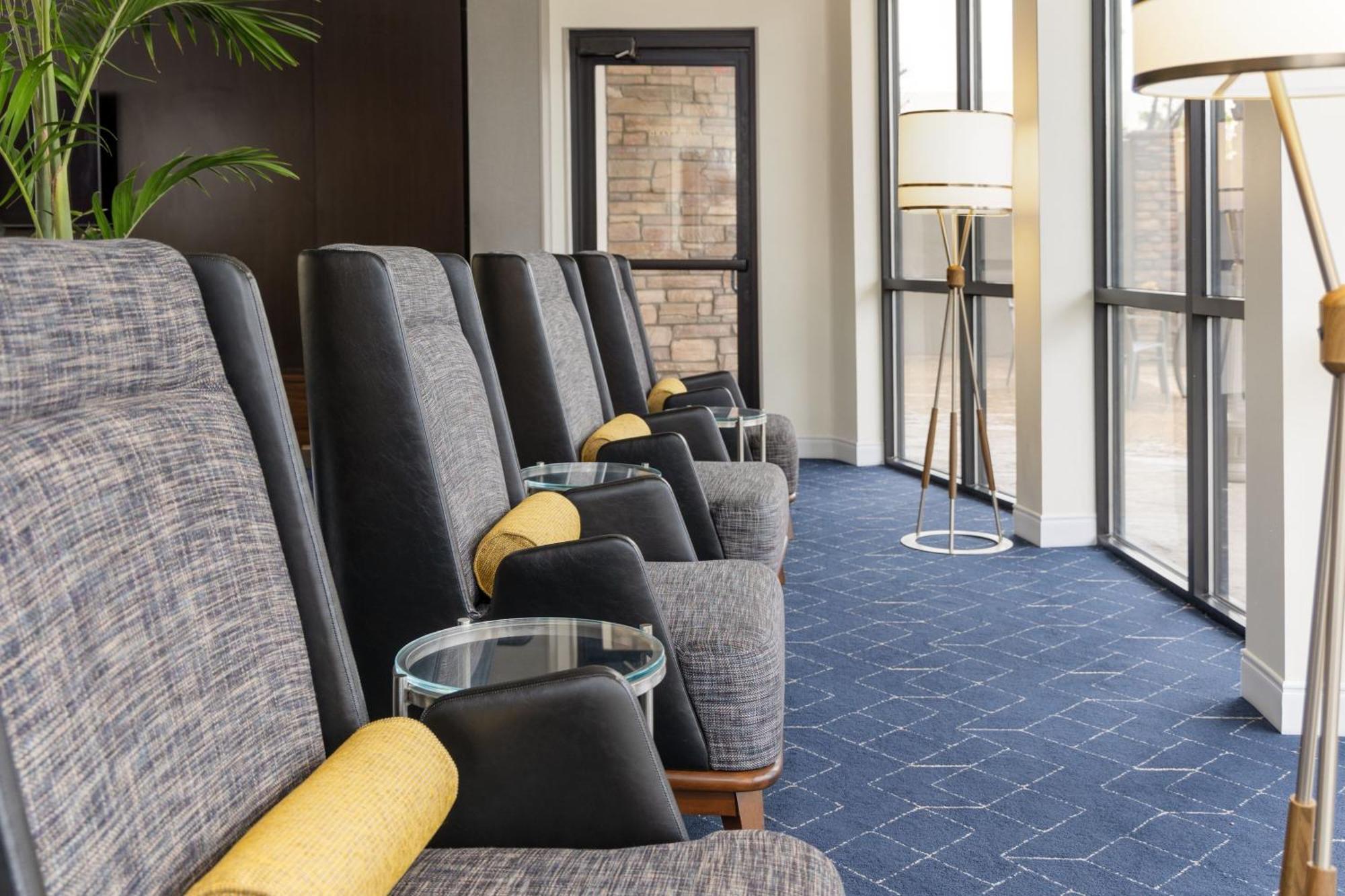 Hotel Courtyard By Marriott Ontario Rancho Cucamonga Extérieur photo