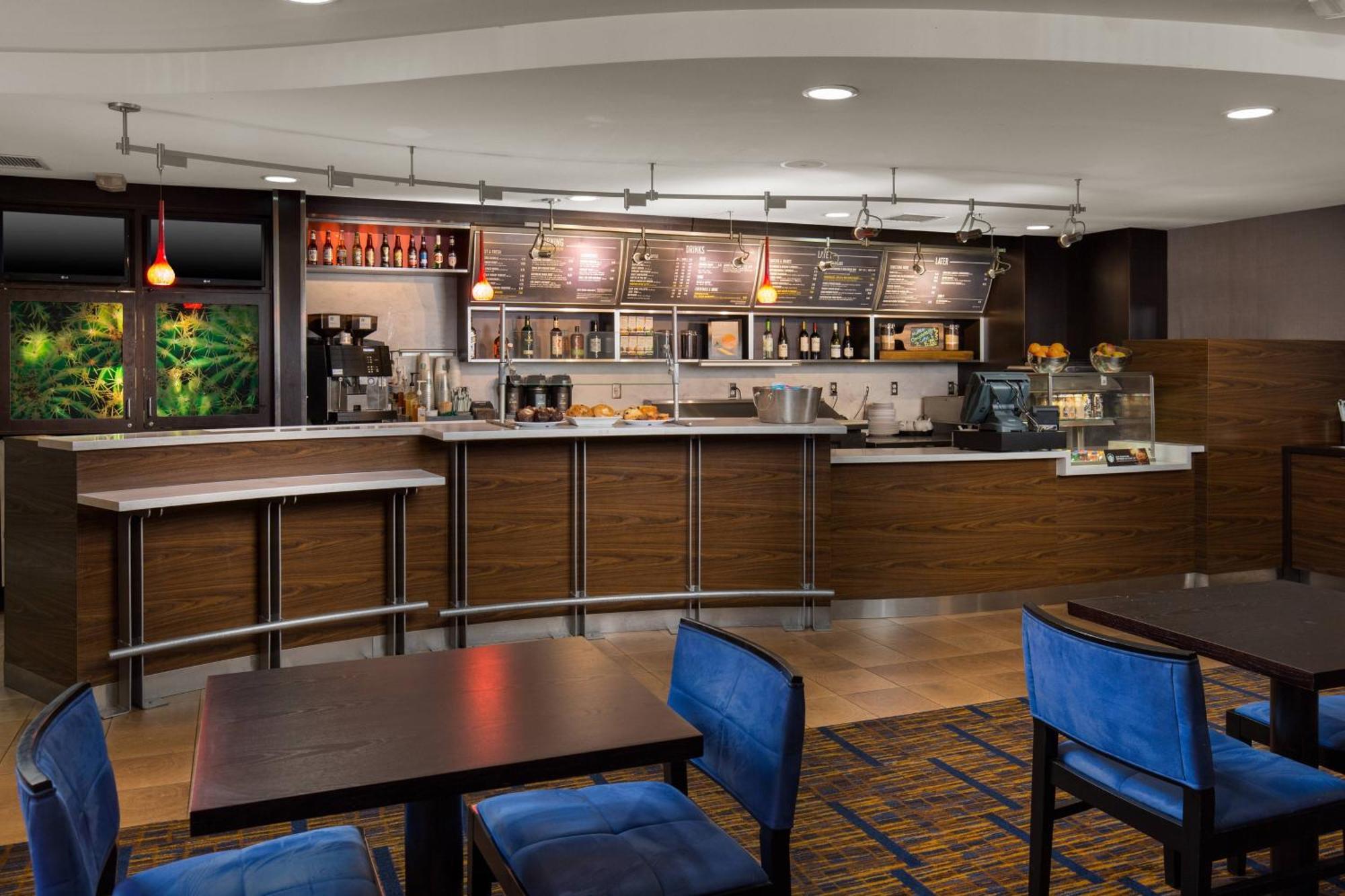 Hotel Courtyard By Marriott Ontario Rancho Cucamonga Extérieur photo