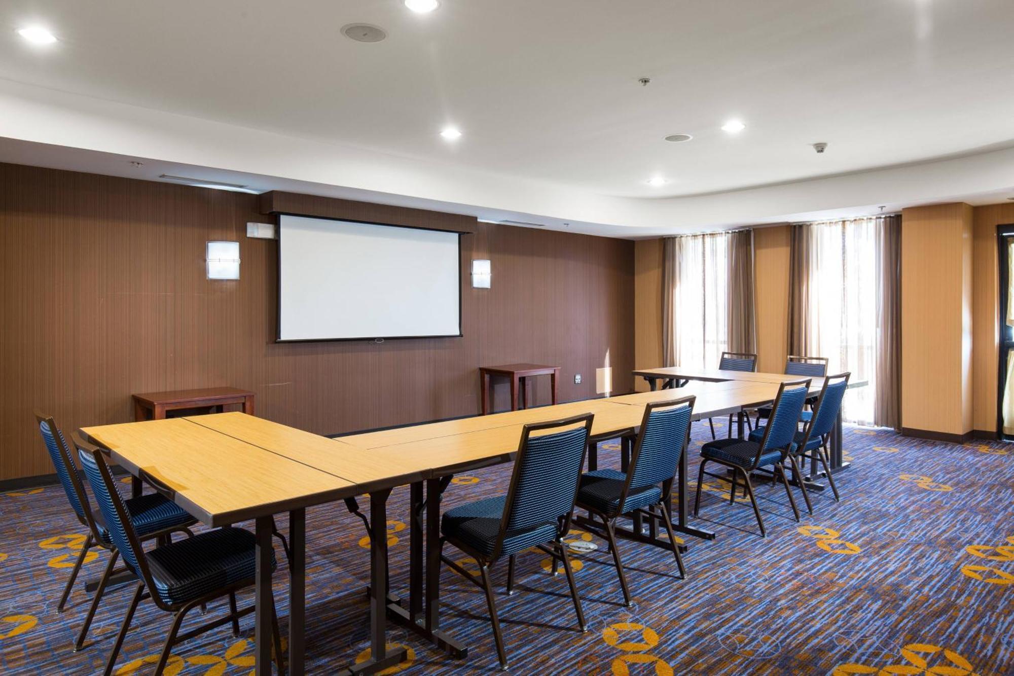 Hotel Courtyard By Marriott Ontario Rancho Cucamonga Extérieur photo