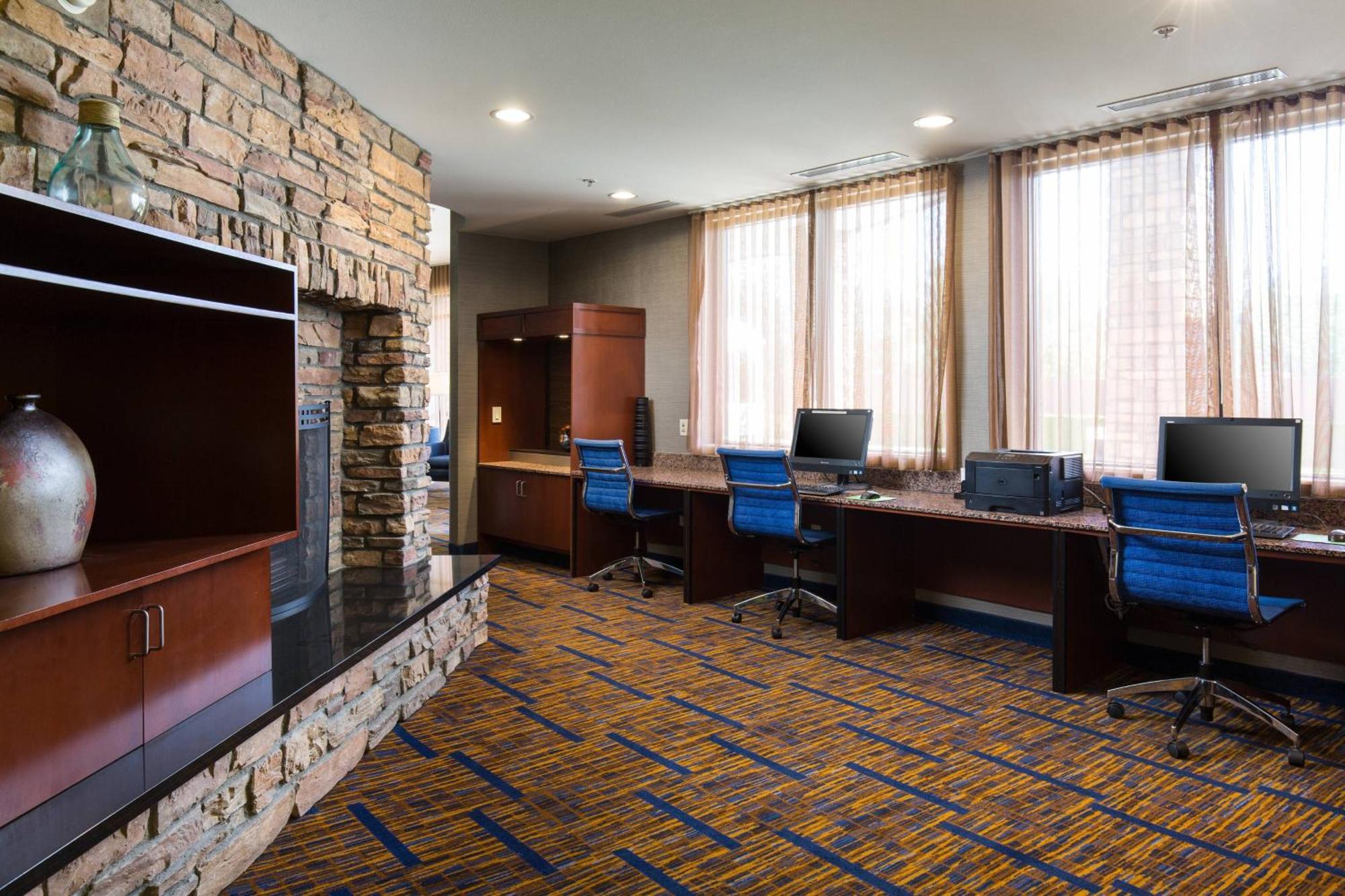 Hotel Courtyard By Marriott Ontario Rancho Cucamonga Extérieur photo