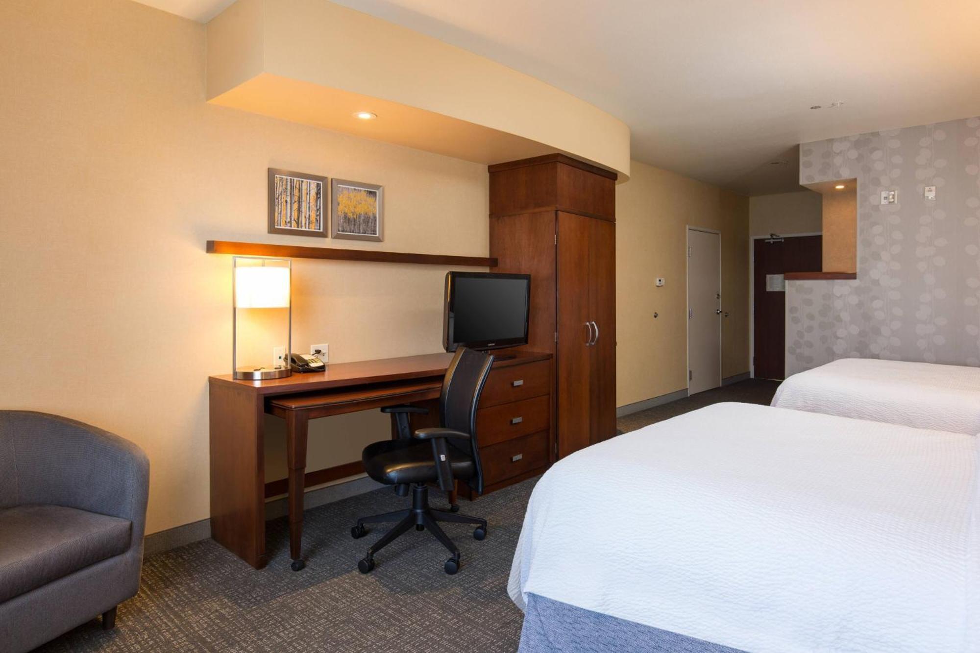 Hotel Courtyard By Marriott Ontario Rancho Cucamonga Extérieur photo