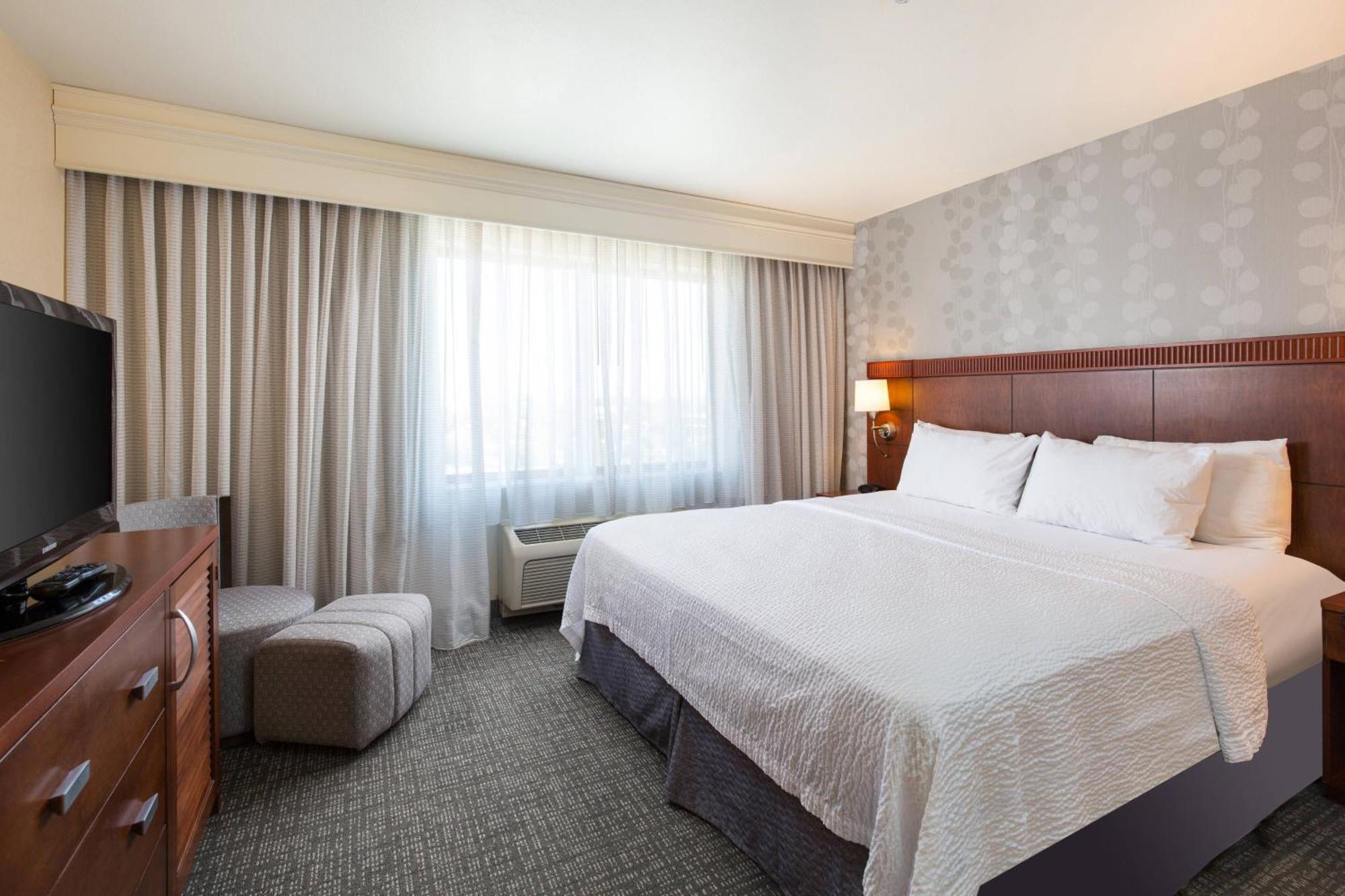 Hotel Courtyard By Marriott Ontario Rancho Cucamonga Extérieur photo
