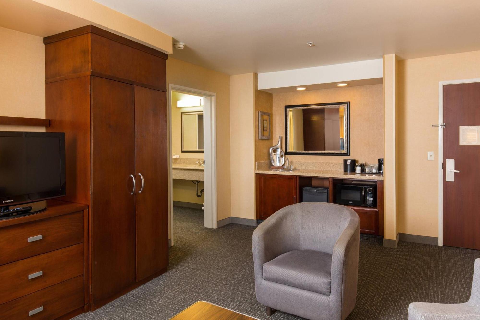 Hotel Courtyard By Marriott Ontario Rancho Cucamonga Extérieur photo