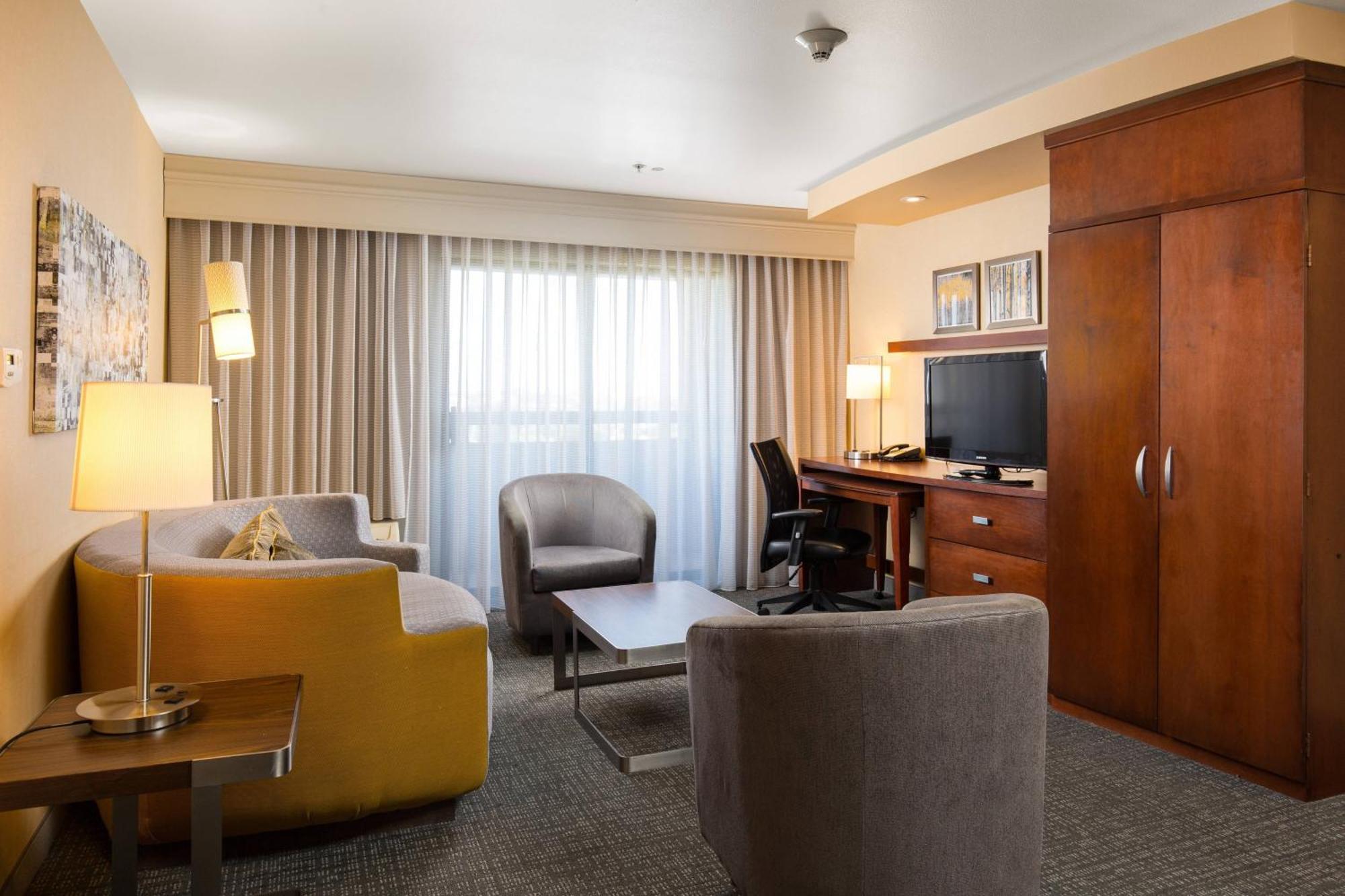 Hotel Courtyard By Marriott Ontario Rancho Cucamonga Extérieur photo